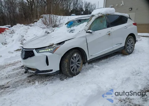 2024 Acura Rdx Technology Package z USA, uszkodzony, nr VIN 5J8TC2H54RL005408